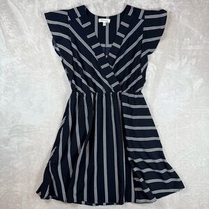 Robe Monteau Los Angeles Rayée Noir Et Blanc Taille S - Coupe Trapèze